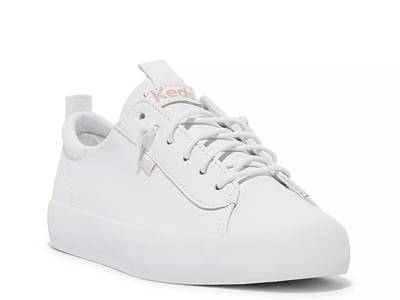 The hot sale kickback sneakers