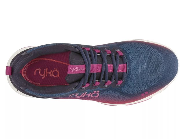 Dsw ryka devotion store
