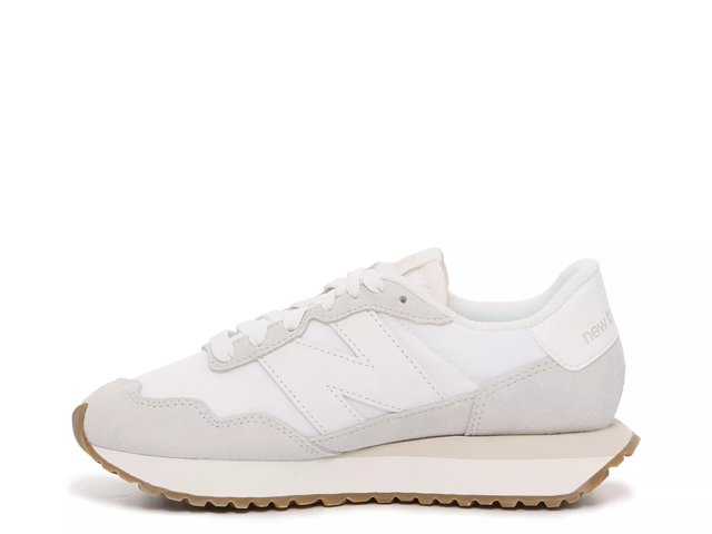 Dsw womens new balance shoes deals