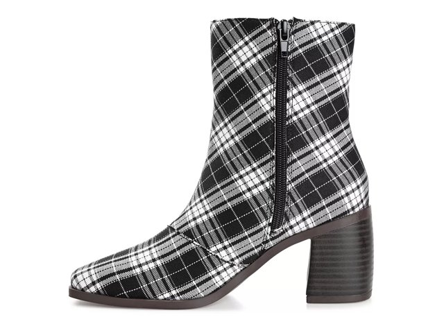 Sloann Bootie