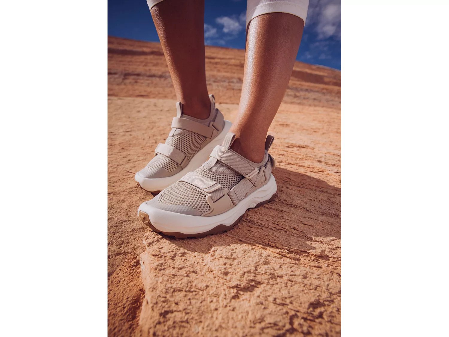 Outflow Universal Sneaker
