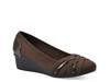 Cliffs by White Mountain Bowie Wedge Pump