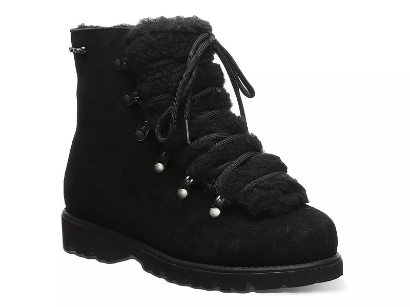 Bearpaw boo best sale boots black