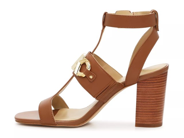 Franco sarto izzy store