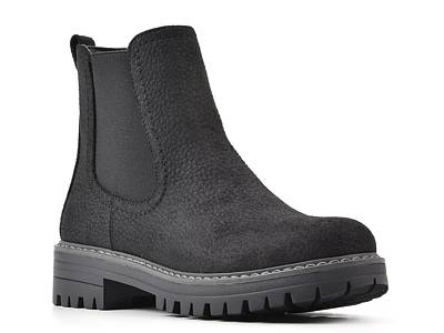 White and best sale black chelsea boots