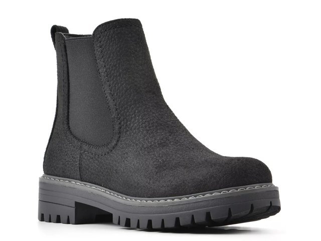 Cliffs by White Mountain Mastery Chelsea Boot