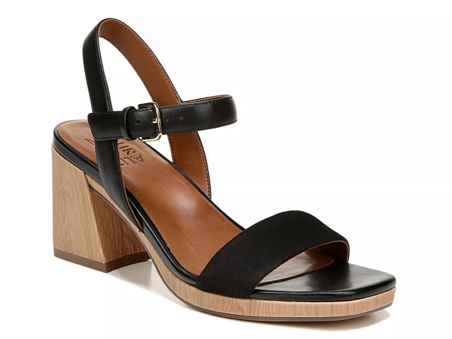 Naturalizer sandals top dsw