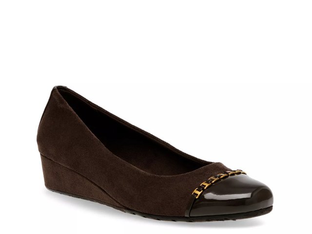 Dark brown top wedge pumps