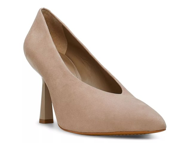 Where are vince camuto shoes made hotsell