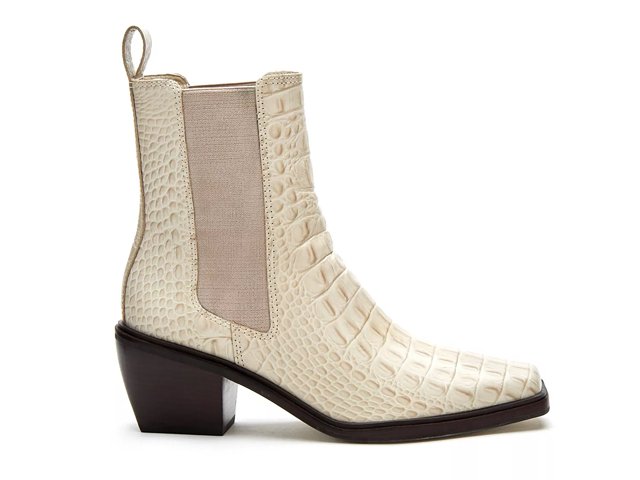 Matisse chelsea boot store