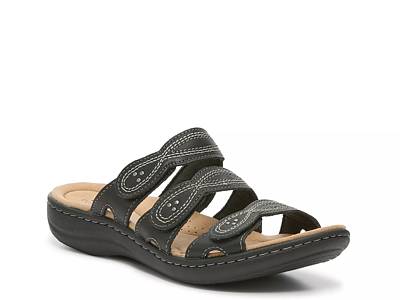 Dsw black 2025 flat sandals