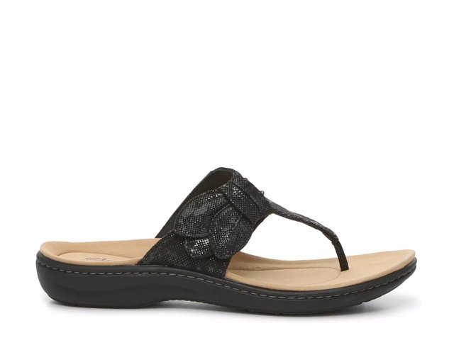 Clarks flip flops dsw discount