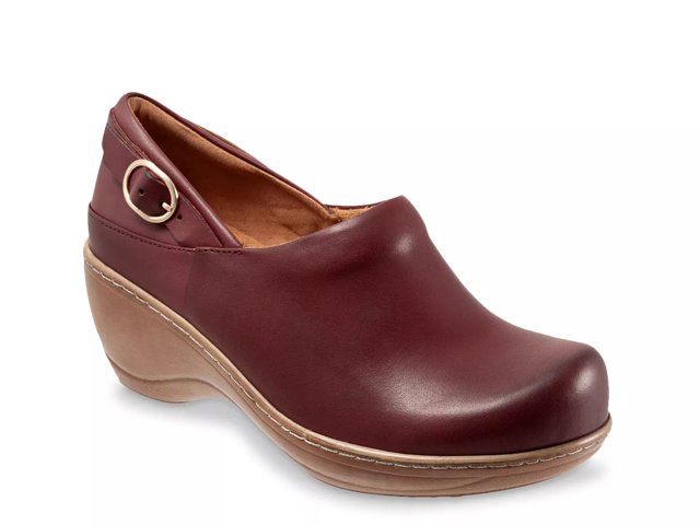 Softwalk shoes hotsell
