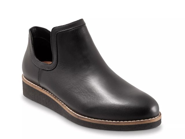 Softwalk Woodbury Bootie Free Shipping DSW