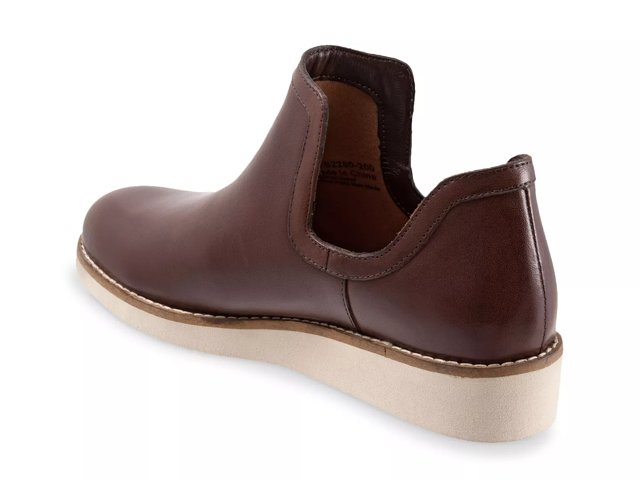 Woodbury dsw hotsell