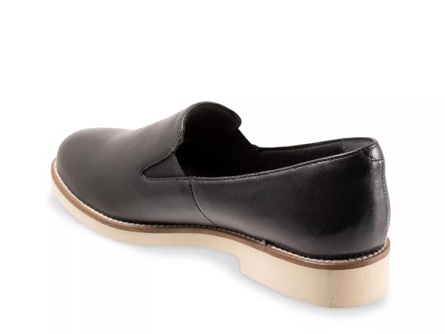 Softwalk whistle wedge loafer on sale