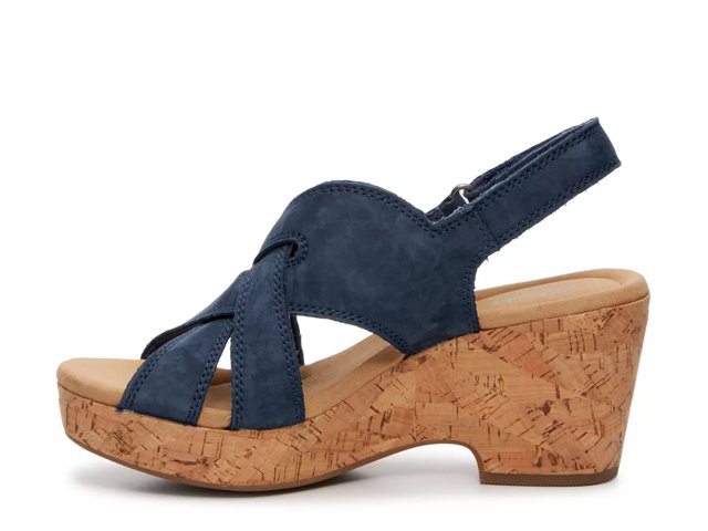 Clarks online sandals dsw