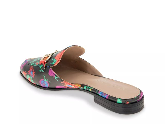 Zorie slide deals sandals