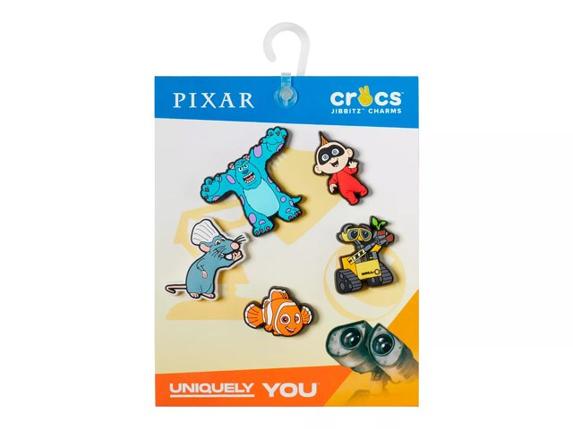 Disney best sale croc pins