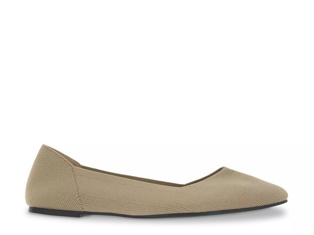 Mia discount flats dsw