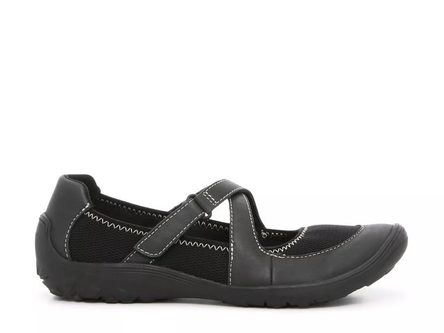 Clarks sport 2025 flat