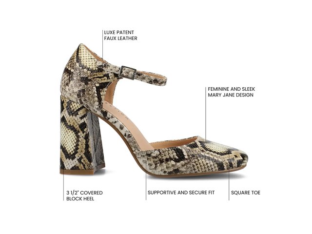 Journee Collection Hesster Pump