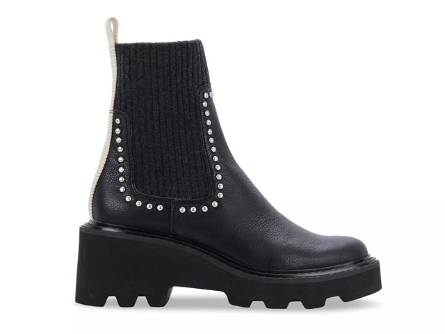 Dolce vita tobin studded bootie hot sale