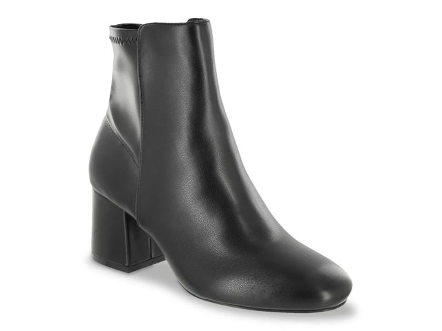 Mia booties dsw hotsell