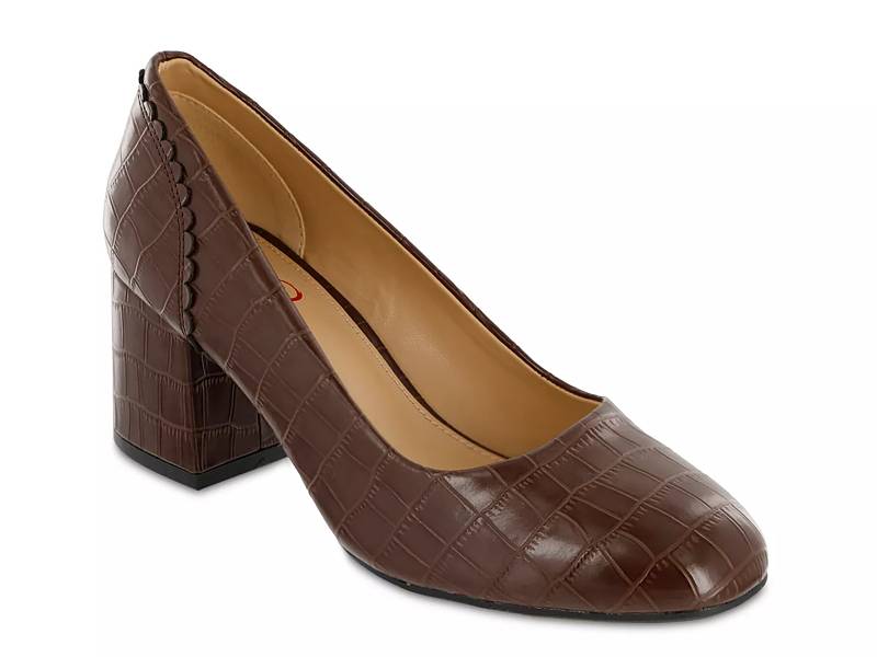 Clarks sales pumps dsw