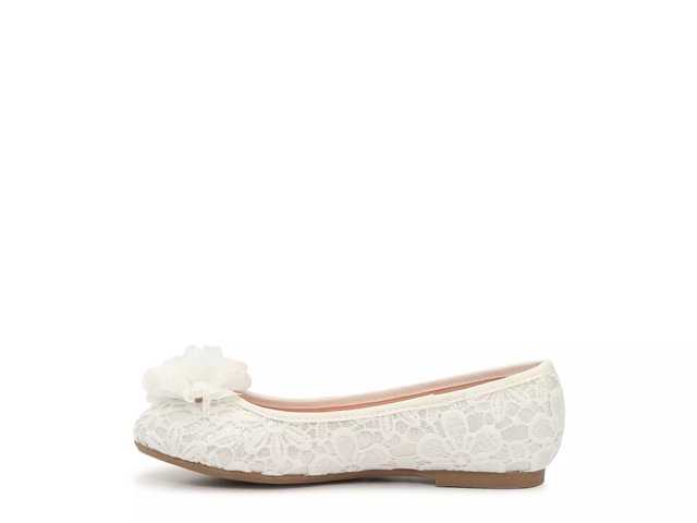 Dsw white hotsell flat shoes
