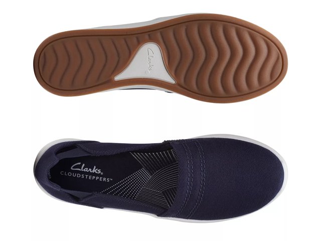 Clark's cloud steppers best sale shoes