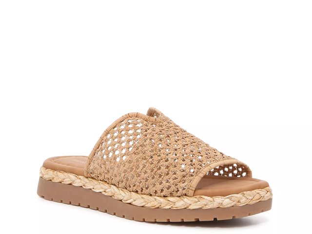 Bare trap sandals dsw sales