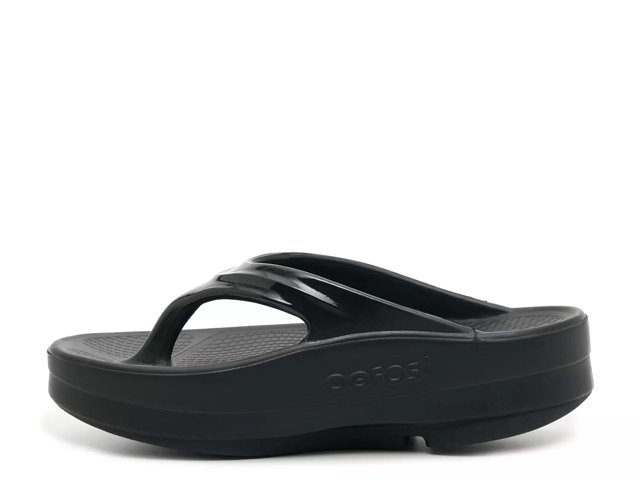 OOFOS Oomega Platform Flip Flop