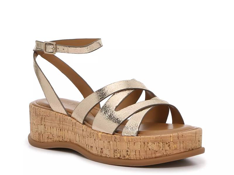 Sorel gold strappy sport sandals on sale