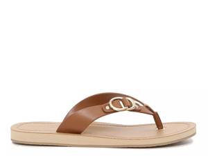 Click to shop Women's Casual Sandals.