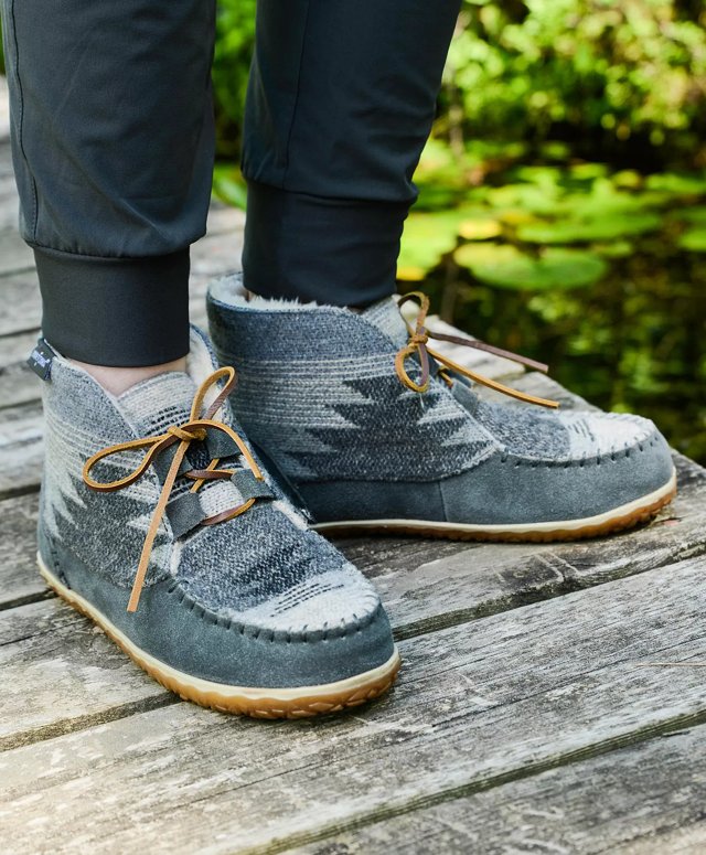 minnetonka torrey bootie