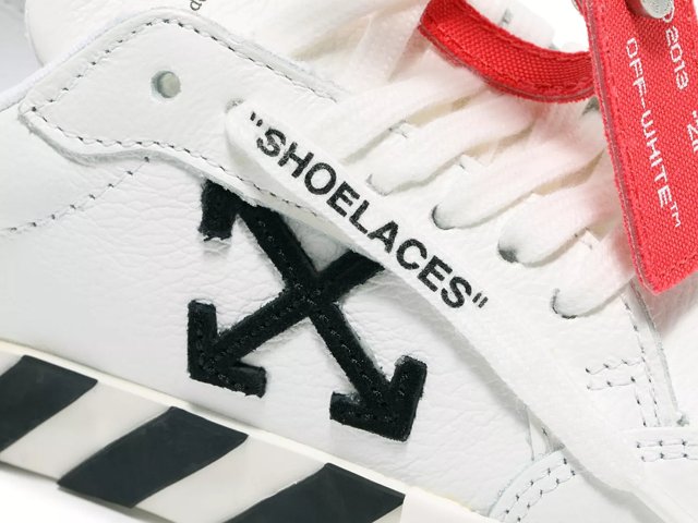 Off white youth shoes outlet