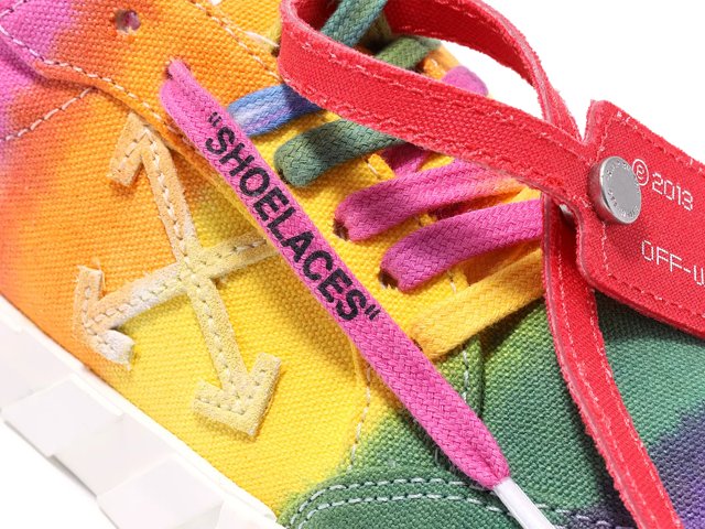 レア　stina 花 kids P type J 95-110 offwhite レア stina 花 kids P type J 95-110 offwhite Shop White Girls