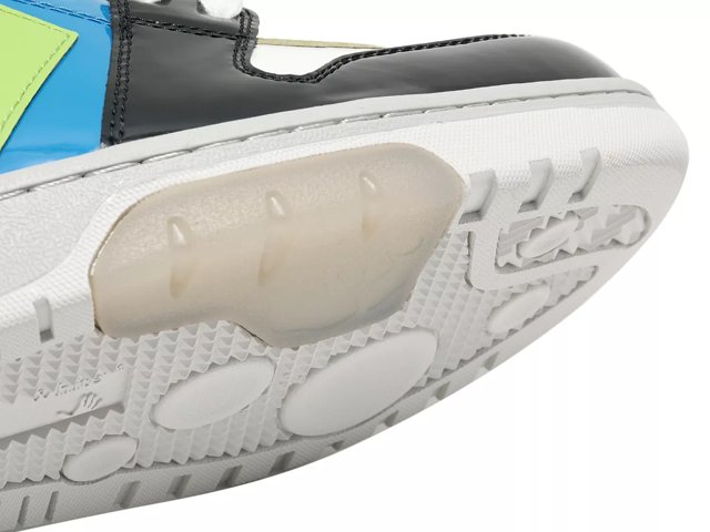 Shoe specials shop