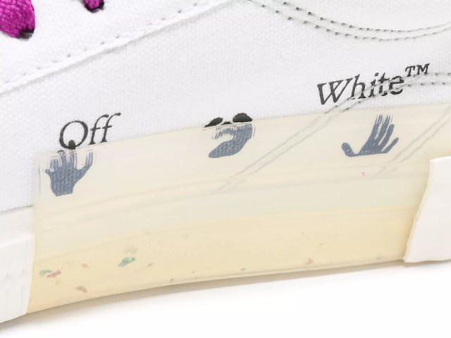 Canva store tm sneaker