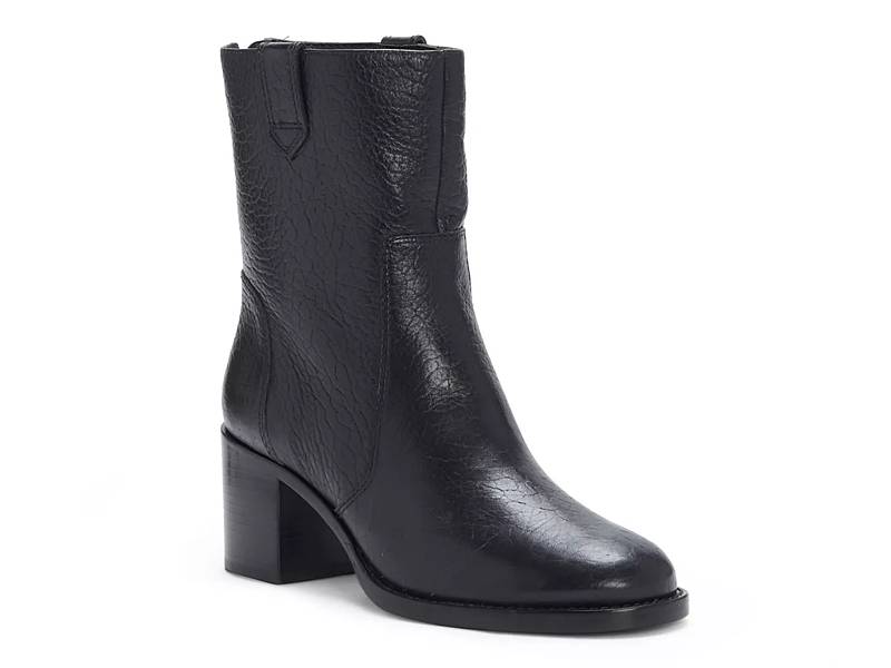 Vince camuto hotsell addiena bootie black