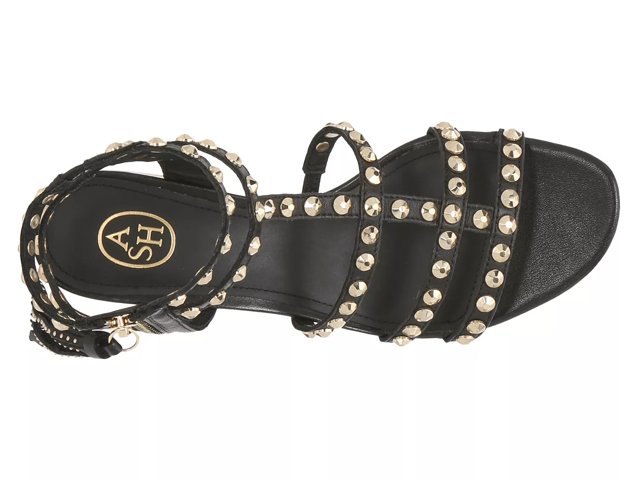 Dsw studded sandals 2025