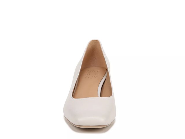 Naturalizer karina pump discount