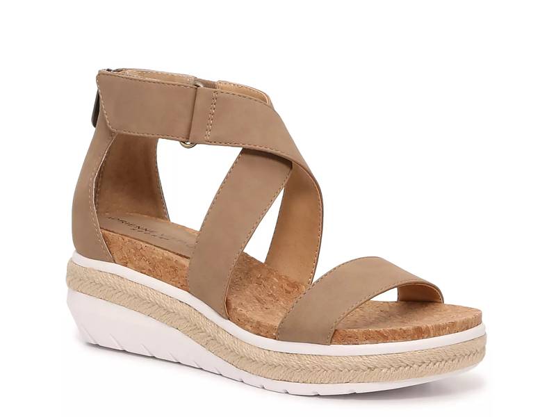 Dsw adrienne deals vittadini sandals