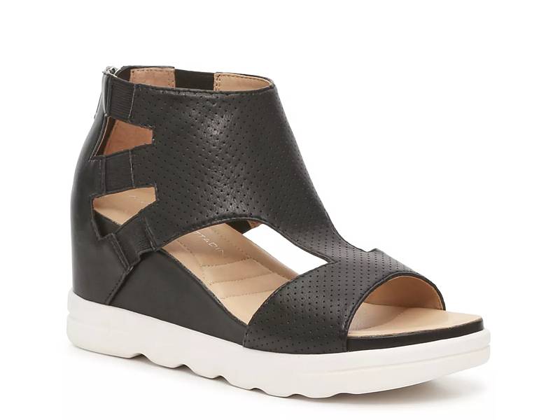 Dsw adrienne deals vittadini sandals