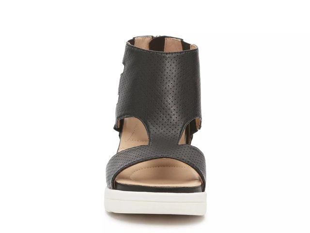 Adrienne Vittadini Pietro Wedge Sandal