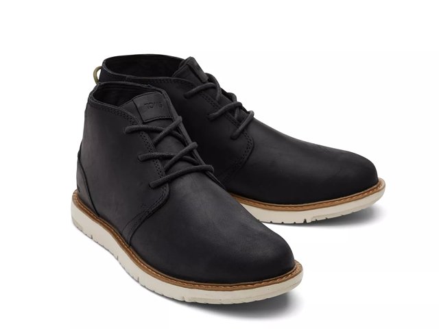 Distressed chukka boots top