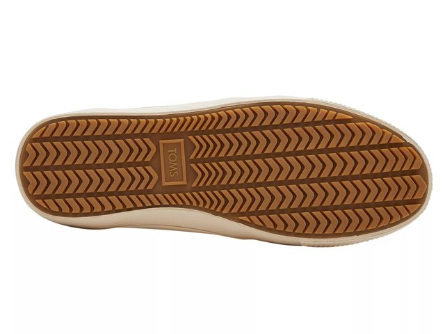 Toms mid outlet tops