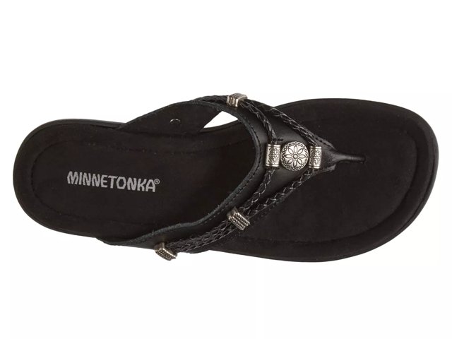 Minnetonka black sandals online
