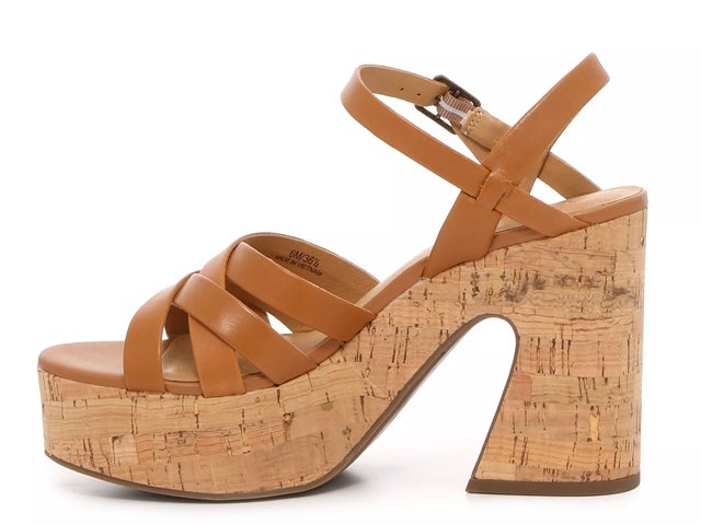 Report deals sandals dsw